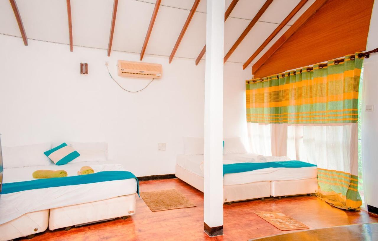Sarada Beach Resort Yala Tissamaharama Buitenkant foto