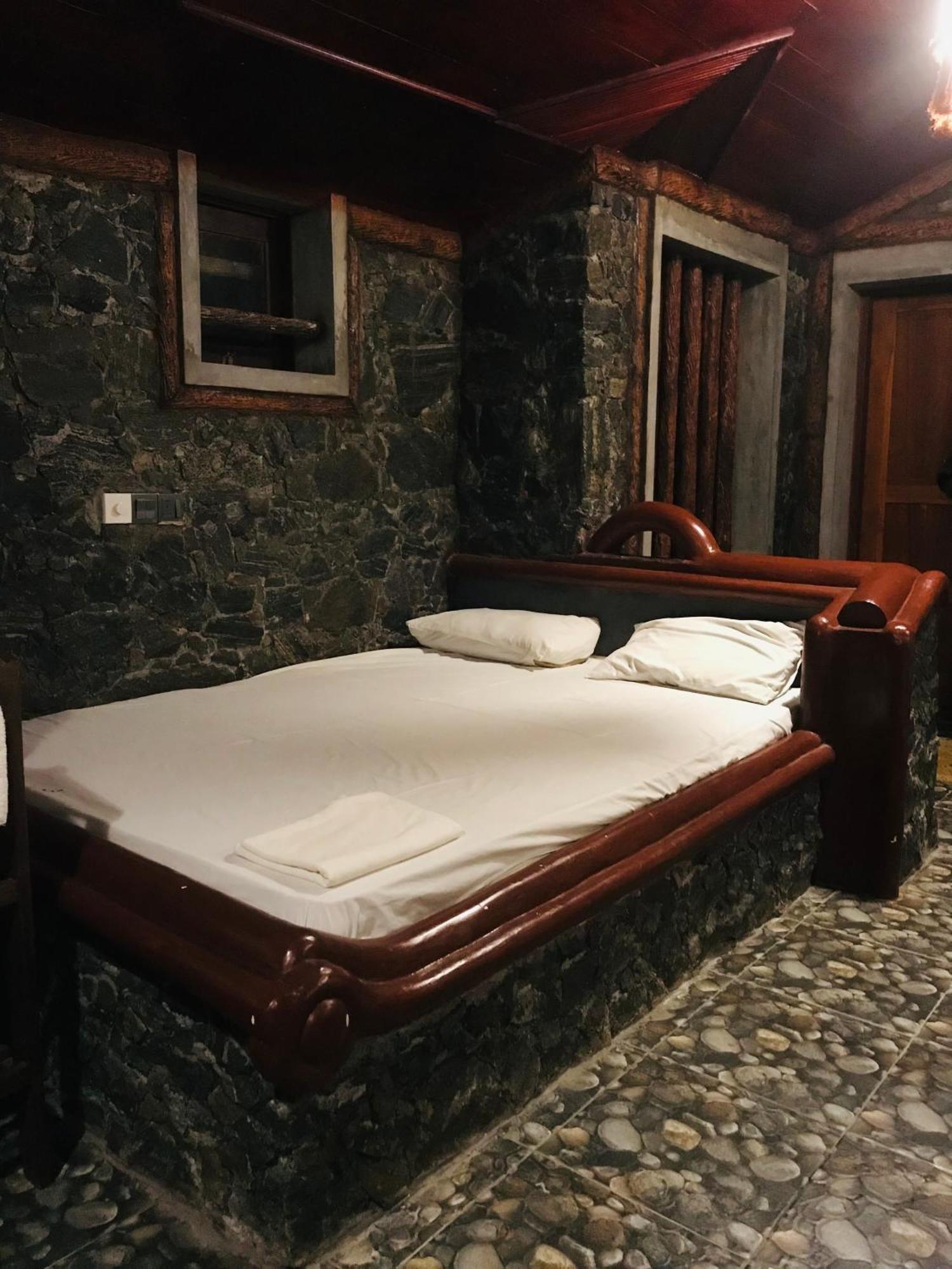 Sarada Beach Resort Yala Tissamaharama Buitenkant foto